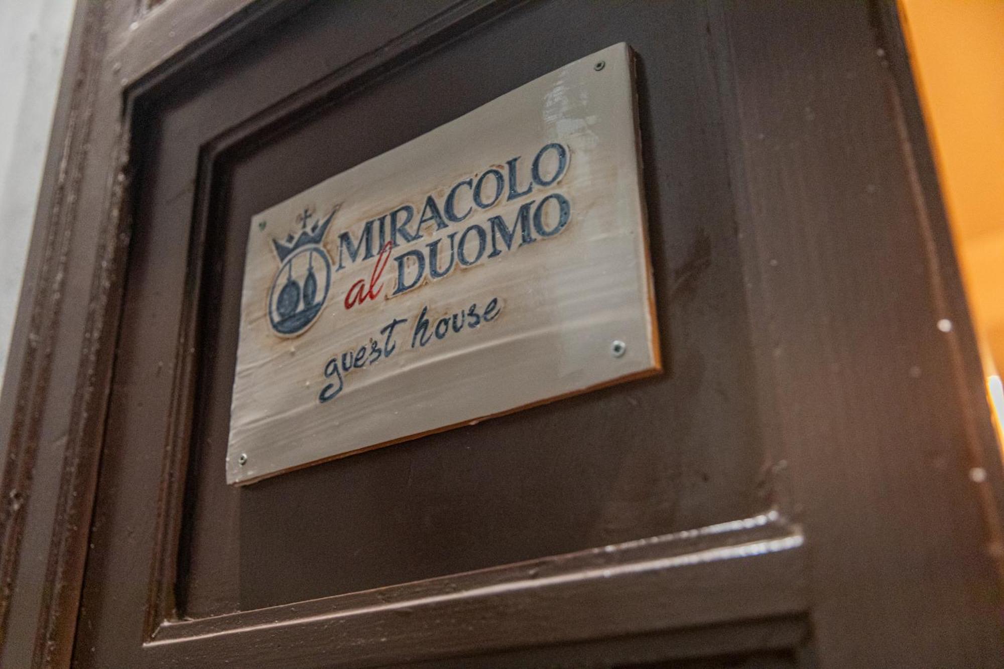 Miracolo Al Duomo Smart Accomodations Nápoles Exterior foto